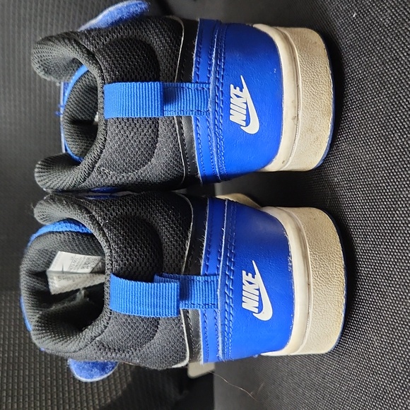 Boys sneakers - Picture 2 of 5